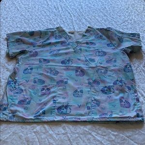 Woman’s scrub top
